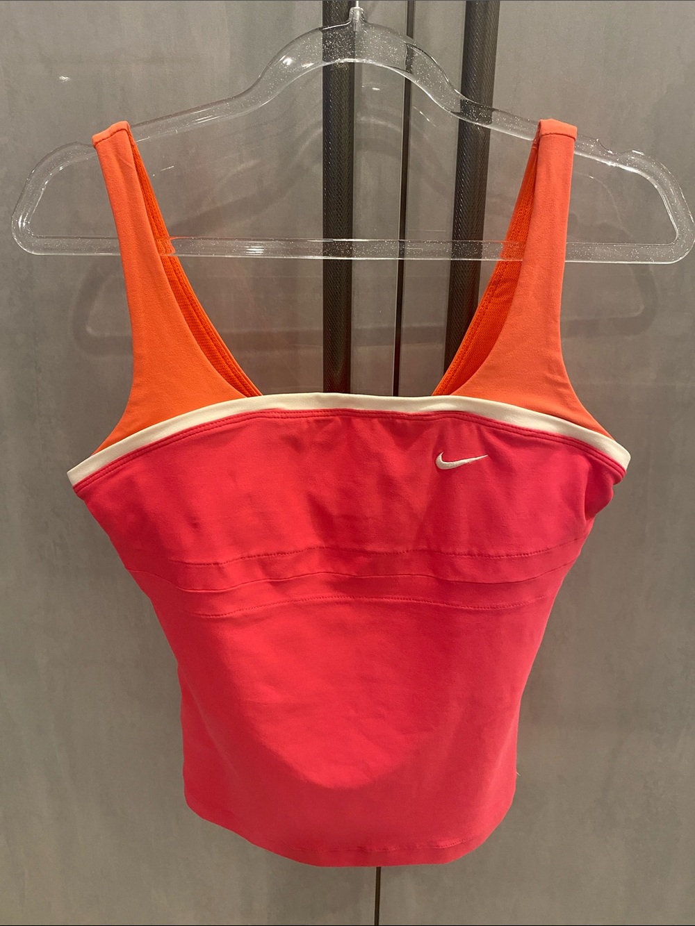 EUC Nike Women’s Pink & Orange Colorblock Sports Tank size XS